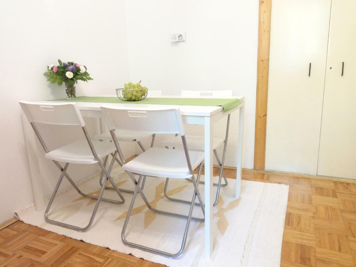 Apartment Maya's Zagreb Bagian luar foto
